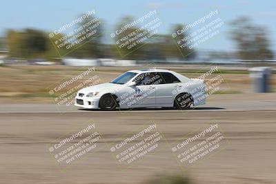 media/Oct-04-2025-OnGrid (Sat) [[44bd565ffa]]/Green Group/Grapevine/